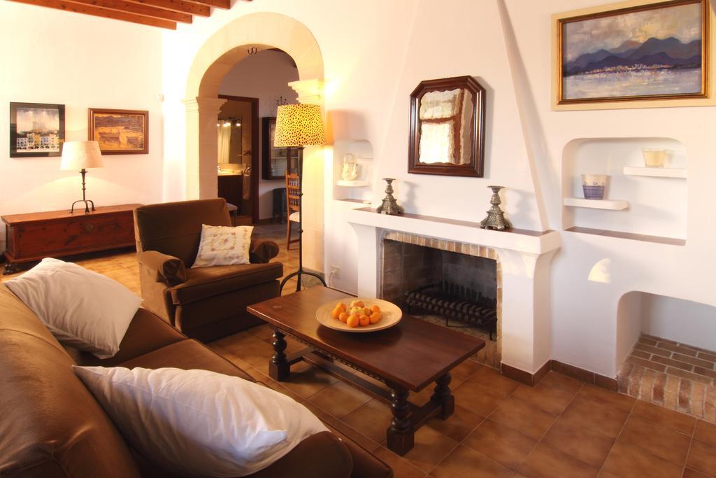 El Vila Pollenca Ruang foto